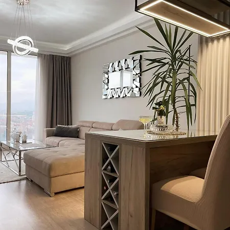 Skyline Luxury - Apartamento Skopie