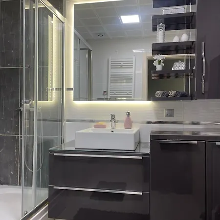 Skyline Luxury - * Skopje